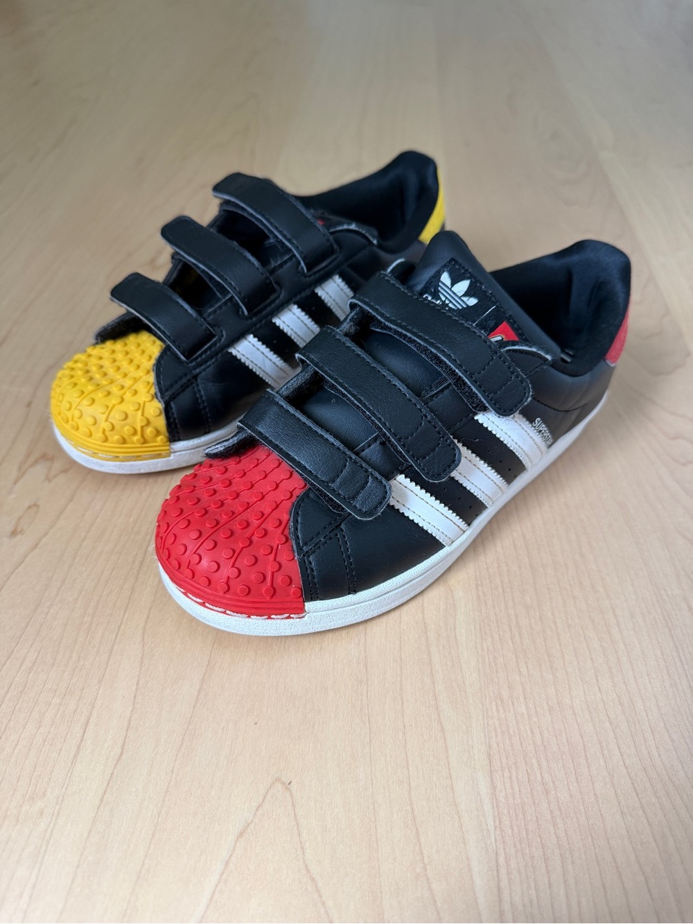 Adidas Superstar x LEGO Sneakers Boys Size 3 Velcro Straps